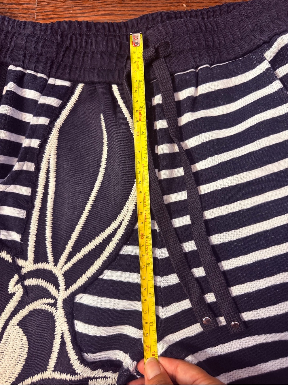 Black & White Striped Bunny Jogger large embroidered Pants Size M - Picture 9 of 11